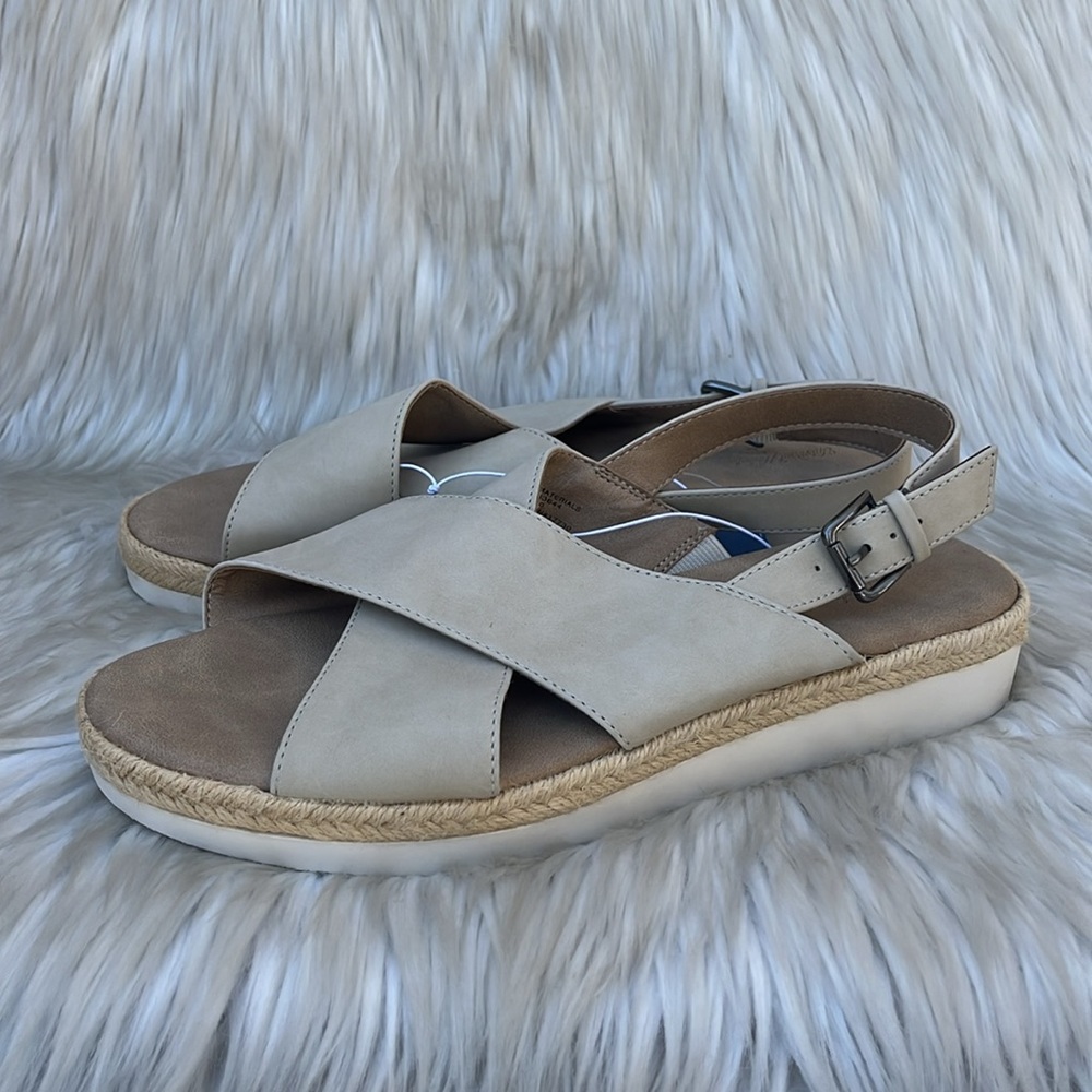 Universal Thread Platform Strappy Sandals Size 8.5 - image 3